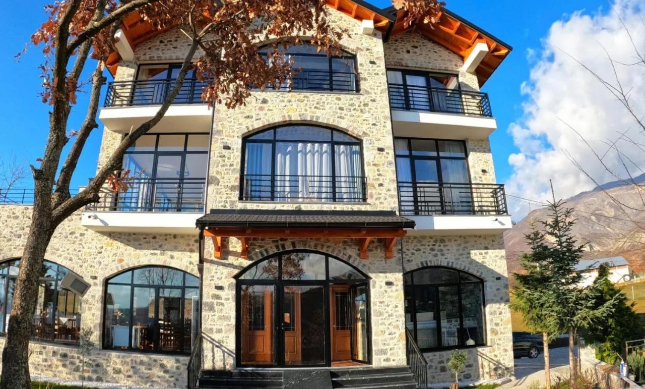 Hotel Bujtina Vrenezi à Peshkopi Extérieur photo