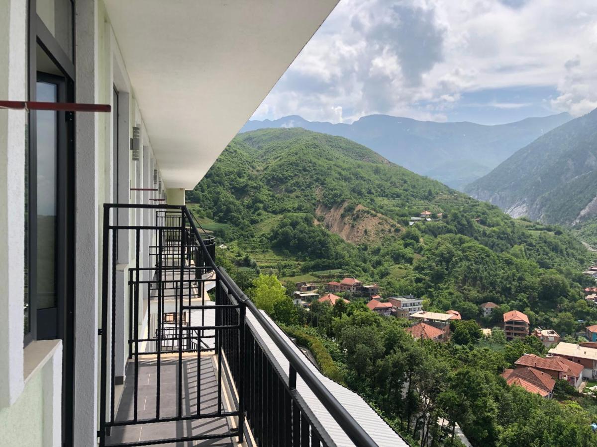 Hotel Bujtina Vrenezi à Peshkopi Extérieur photo
